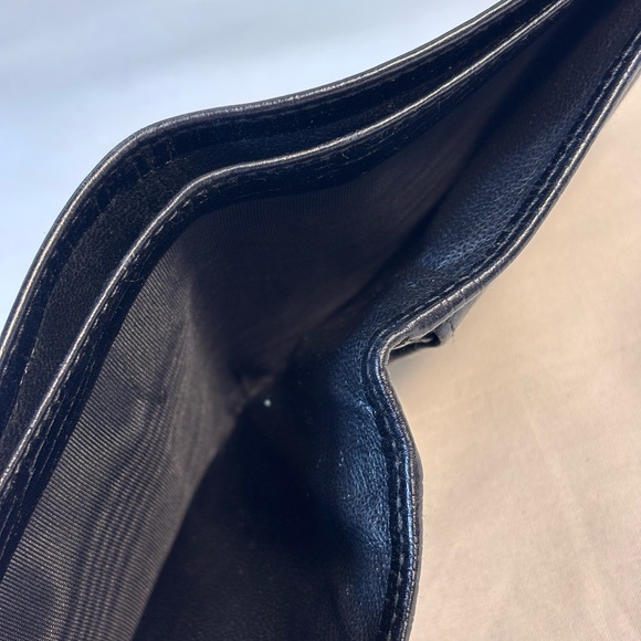 Gucci Interlocking Bifold Wallet BlackSold - Picture 9 of 15